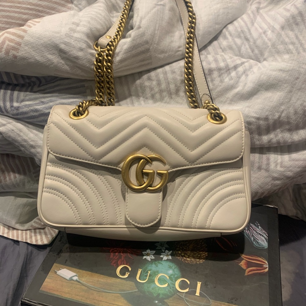GG Marmont matelasse shoulder bag